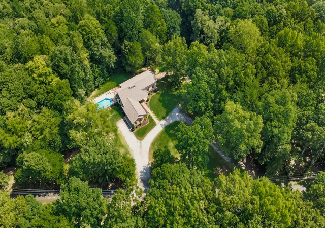 5th image of 3101 Flint Ridge Rd, Palmyra, TN 37142 | MLS# 3514186