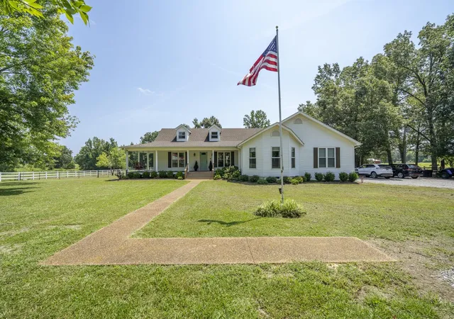 2nd image of 1725 Woods Rd, Adamsville, TN 38310 | MLS# 3507965