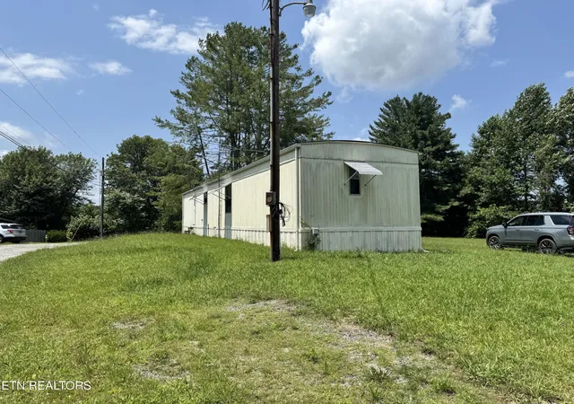 2nd image of 400 David Crockett Rd, Crossville, TN 38572 | MLS# 3507970