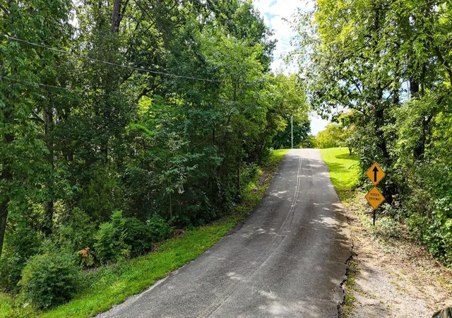 4th image of 5064 Hunter Trail, Chattanooga, TN 37415 | MLS# 3507973