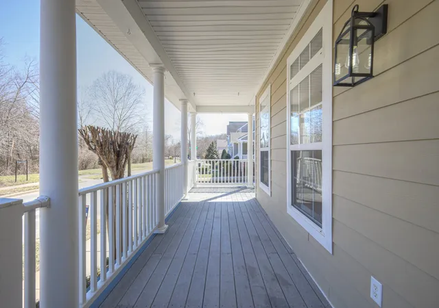 Photo 3 of Single family home for sale at 7101 Sunnywood Dr, Nashville, TN 37211 | MLS# 3508242 | Listing updated on 2026-08-11