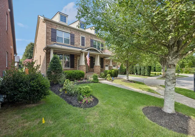 Photo 2 of Single family home for sale at 505 Calista Ct, Franklin, TN 37064 | MLS# 3512565 | Listing updated on 2026-09-06