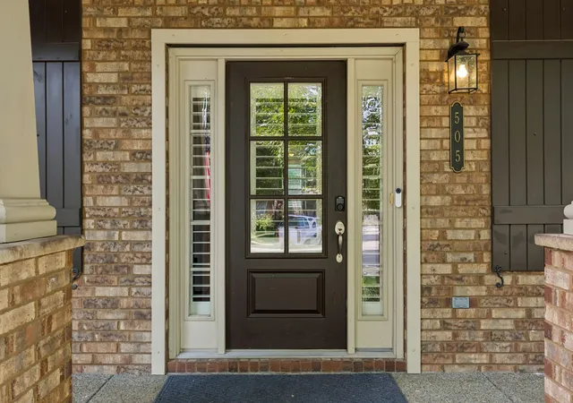 Photo 3 of Single family home for sale at 505 Calista Ct, Franklin, TN 37064 | MLS# 3512565 | Listing updated on 2026-09-06