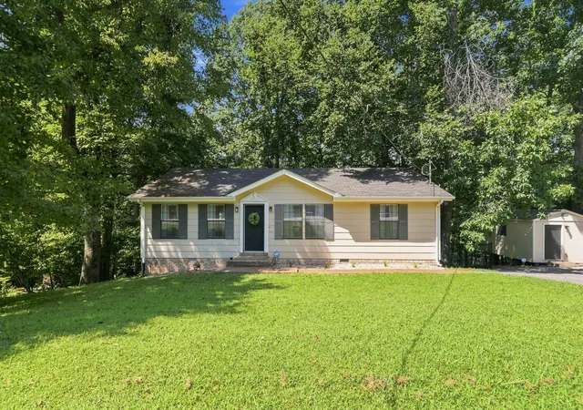 2nd image of 1211 Winding Way Dr, White House, TN 37188 | MLS# 3514575