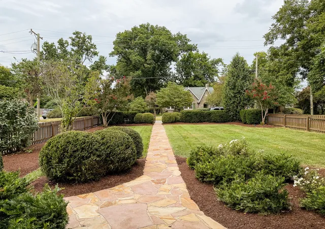 Photo 3 of Single family home for sale at 941 Inverness Ave, Nashville, TN 37204 | MLS# 3514213 | Listing updated on 2026-10-01