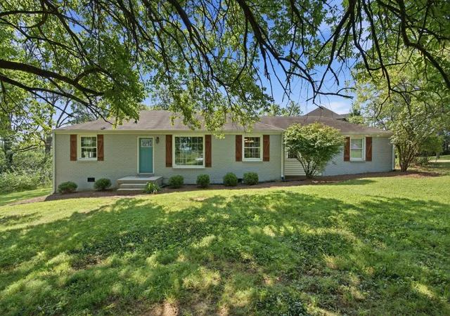 1st image of 1304 S Graycroft Ave, Madison, TN 37115 | MLS# 3510770