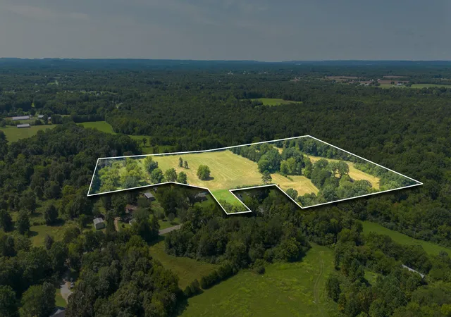 Photo 1 of Land for sale at 2395 Mount Lebanon Rd, Lewisburg, TN 37091 | MLS# 3520310 | Listing updated on 2026-09-02