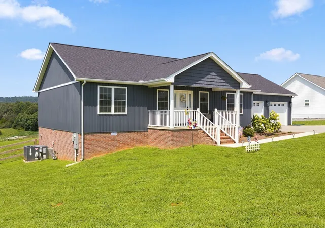 3rd image of 228 Worley Rd, Doyle, TN 38559 | MLS# 3510311