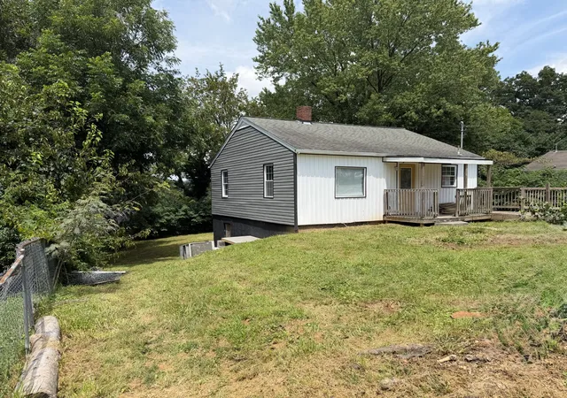 2nd image of 3903 Selma Ave, Knoxville, TN 37914 | MLS# 3510731