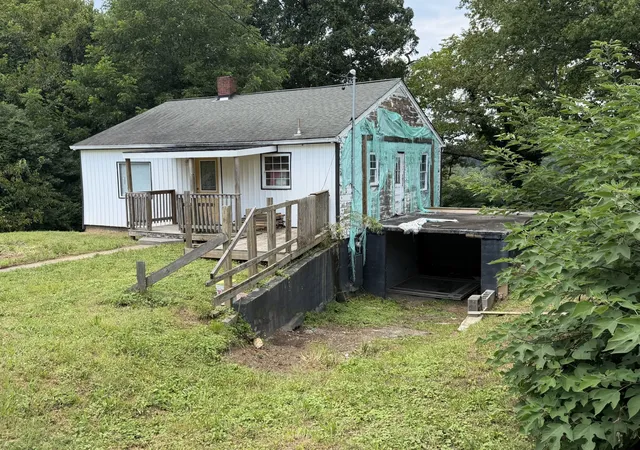 3rd image of 3903 Selma Ave, Knoxville, TN 37914 | MLS# 3510731