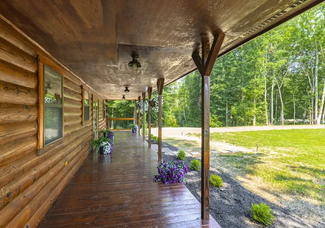 Photo 4 of Single family home for sale at 1817 Cumberland City Rd, Cumberland City, TN 37050 | MLS# 3512550 | Listing updated on 2026-08-20