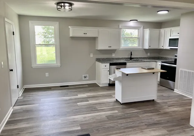 Photo 3 of Sale Pending at 221 Austin Dr, Portland, TN 37148 | MLS# 3510636 | Listing updated on 2026-09-23