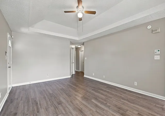 Photo 4 of Single family home for sale at 3433 Merganser Dr, Clarksville, TN 37042 | MLS# 3508108 | Listing updated on 2026-10-26