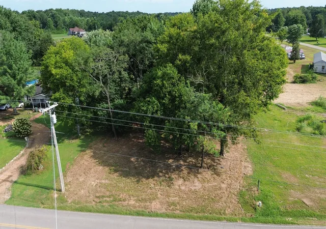 3rd image of 244 Howell Hill Rd, Fayetteville, TN 37334 | MLS# 3510415