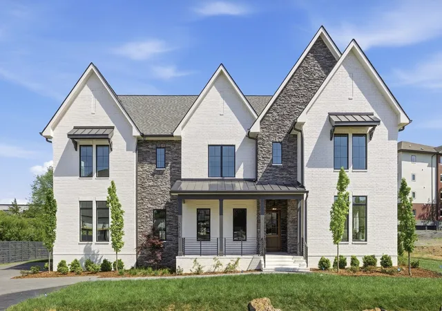 2nd image of 3918b Cross Creek Rd, Nashville, TN 37215 | MLS# 3511027