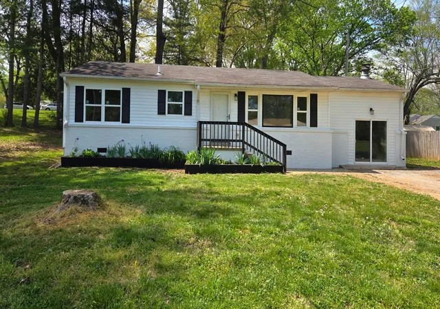 2nd image of 309 Rickenbacker Dr, Tullahoma, TN 37388 | MLS# 3508139