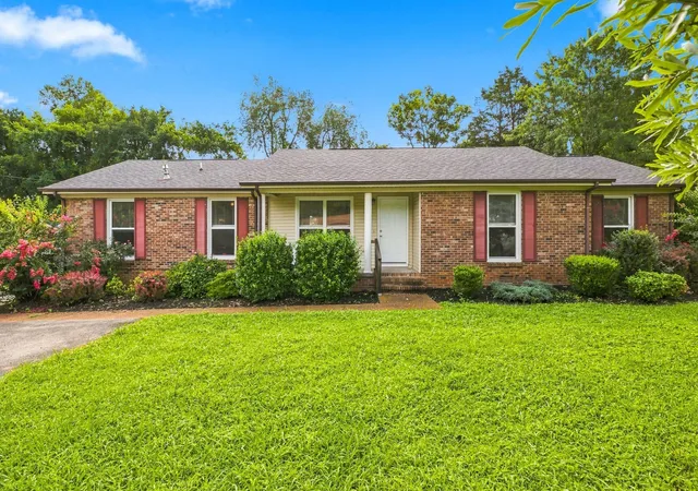 Photo 1 of Single family home for sale at 2310 Tinnell Ct, Murfreesboro, TN 37129 | MLS# 3508128 | Listing updated on 2026-08-11
