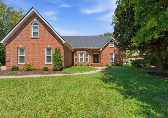 1st image of 1622 Buckingham Dr, Murfreesboro, TN 37129 | MLS# 3518799