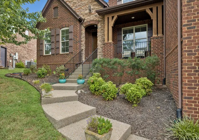 Photo 1 of Single family home for sale at 4709 Medalist Cir, Hermitage, TN 37076 | MLS# 3526381 | Listing updated on 2026-09-13
