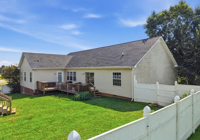 5th image of 105 Prosperity Dr, Baxter, TN 38544 | MLS# 3514135