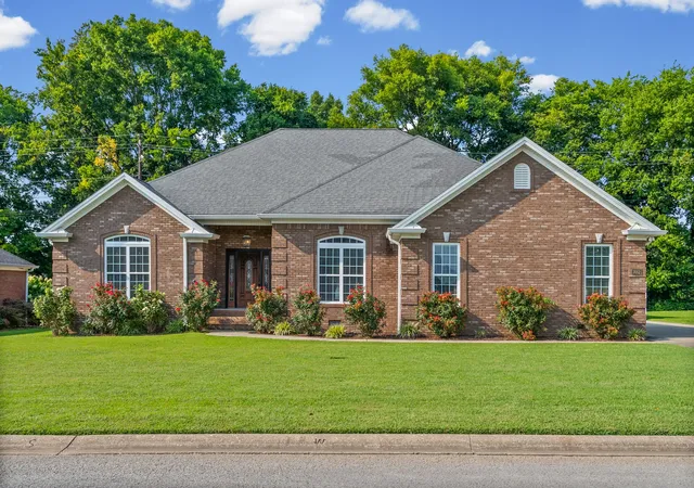 1st image of 3662 Steeplechase Ln, Hopkinsville, KY 42240 | MLS# 3510447