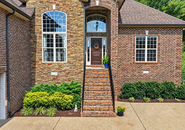 Photo 3 of Single family home for sale at 1145 Kimberly Dr, Goodlettsville, TN 37072 | MLS# 3545931 | Listing updated on 2026-09-25