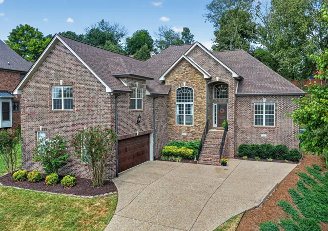 Photo 3 of Single family home for sale at 1145 Kimberly Dr, Goodlettsville, TN 37072 | MLS# 3545931 | Listing updated on 2026-09-25