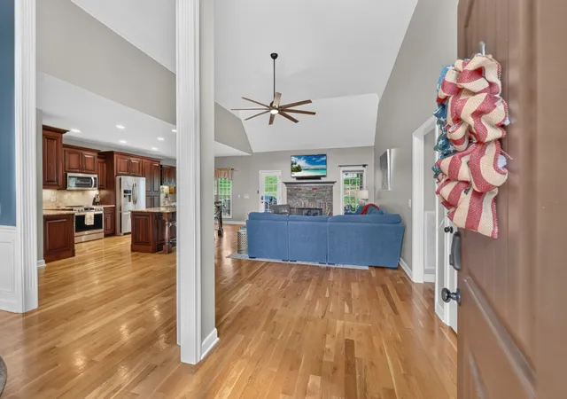 Photo 4 of Single family home for sale at 1145 Kimberly Dr, Goodlettsville, TN 37072 | MLS# 3545931 | Listing updated on 2026-09-25