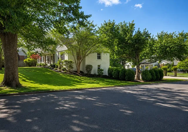 Photo 3 of Single family home for sale at 900 Woodmont Blvd, Nashville, TN 37204 | MLS# 3513206 | Listing updated on 2026-08-21