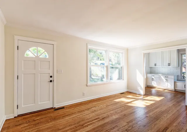 Photo 4 of Single family home for sale at 900 Woodmont Blvd, Nashville, TN 37204 | MLS# 3513206 | Listing updated on 2026-08-21