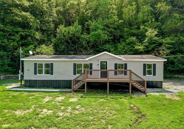 1st image of 173 Curtis St, Dowelltown, TN 37059 | MLS# 3510283