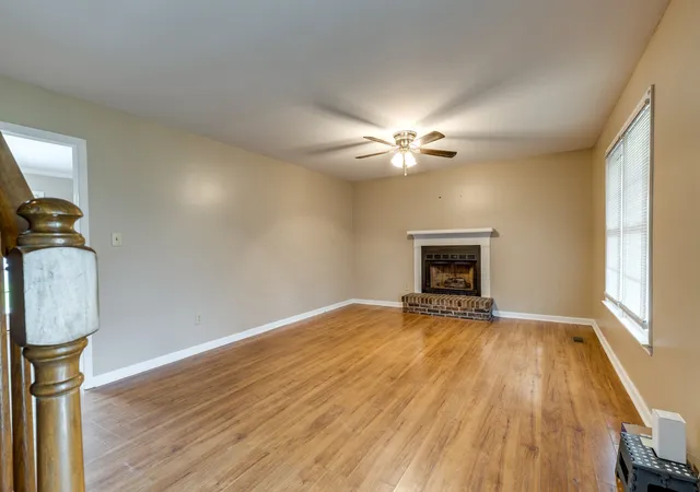 Photo 4 of Single family home for sale at 105 Rainier Dr, Columbia, TN 38401 | MLS# 3510331 | Listing updated on 2026-09-23