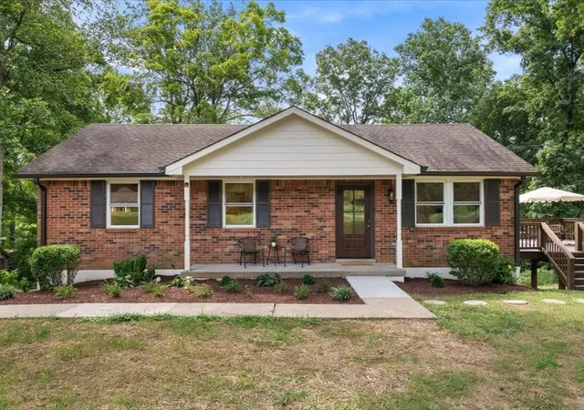 2nd image of 5913 Huffman Rd, Goodlettsville, TN 37072 | MLS# 3509941