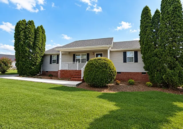 1st image of 50 Regan Ct, Mc Minnville, TN 37110 | MLS# 3510339