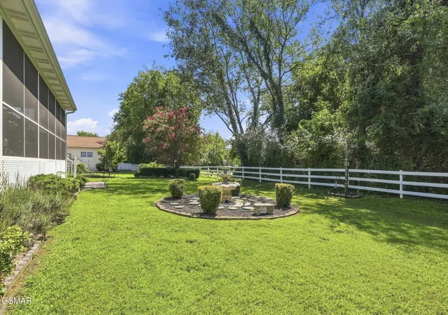 31st image of 260 Lexington Pl, Sevierville, TN 37862 | MLS# 3509924