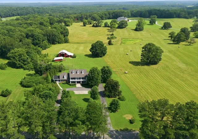 1st image of 444 Old Pond Lane, Dickson, TN 37055 | MLS# 3510743