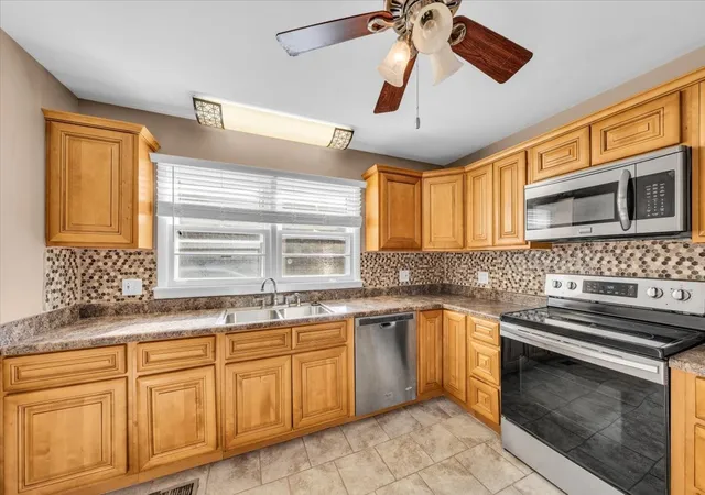 1st image of 722 Minor St, Murfreesboro, TN 37130 | MLS# 3516148