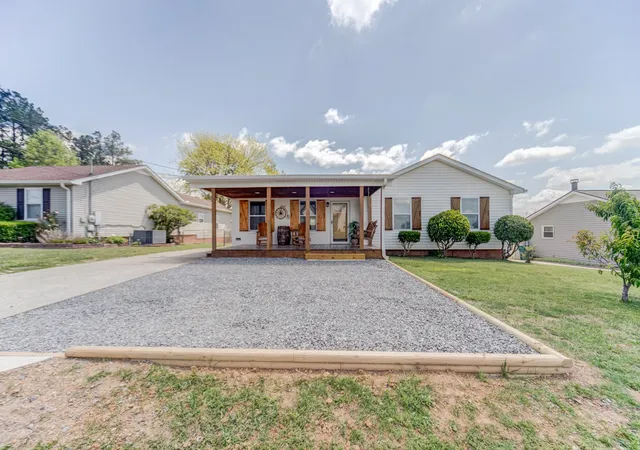 1st image of 806 Calista Rd, White House, TN 37188 | MLS# 3510003