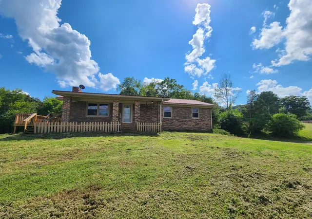 1st image of 1963 Hidden Hills Rd, Pulaski, TN 38478 | MLS# 3510018