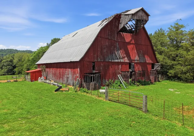 7th image of 17904 Old Kentucky Rd, Walling, TN 38587 | MLS# 3514555
