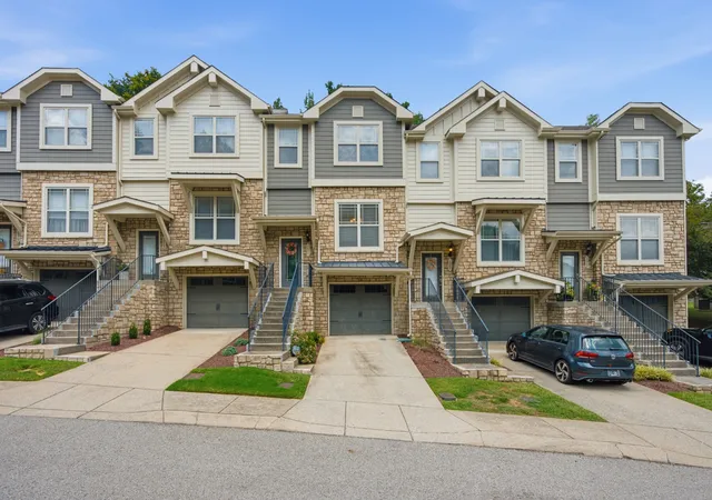 Photo 1 of Townhouse for sale at 1066 Woodbury Fls Dr, Nashville, TN 37221 | MLS# 3510227 | Listing updated on 2026-08-20