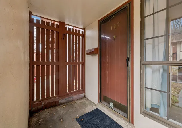 Listing Photo 5 - Condo for sale in building located at 214 Old Hickory Blvd, Nashville, TN 37221 - Unit #187