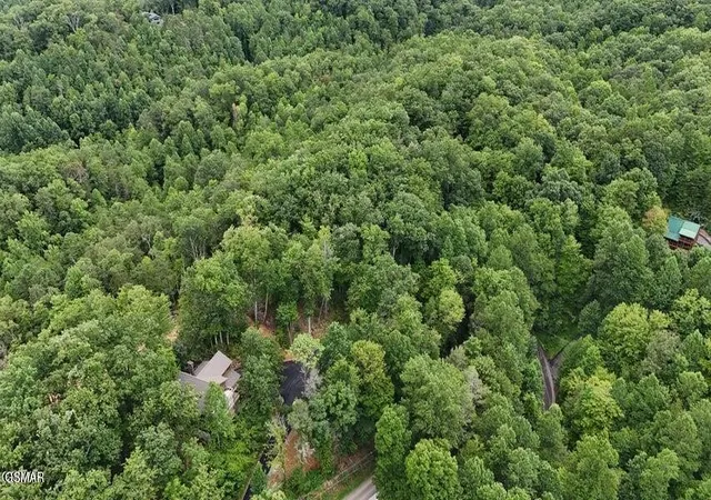 Photo 3 of Land for sale at 303132 N Highland Dr, Gatlinburg, TN 37738 | MLS# 3510028 | Listing updated on 2026-09-14