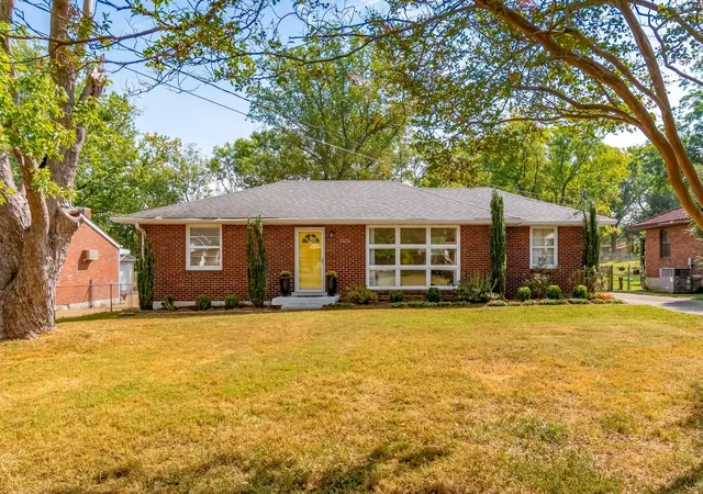 Single family home for sale at 3220 Avenal Ave, Nashville, TN 37211 | MLS# 3510386