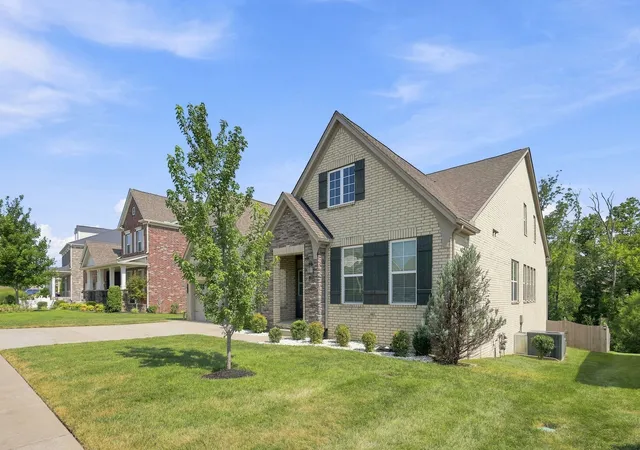 3rd image of 813 Ava Lane, Mount Juliet, TN 37122 | MLS# 3514758