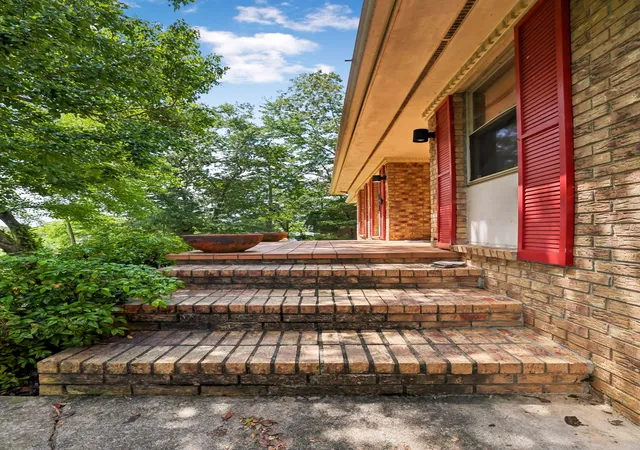 4th image of 913 Belvoir Hills Cir, Chattanooga, TN 37412 | MLS# 3510768