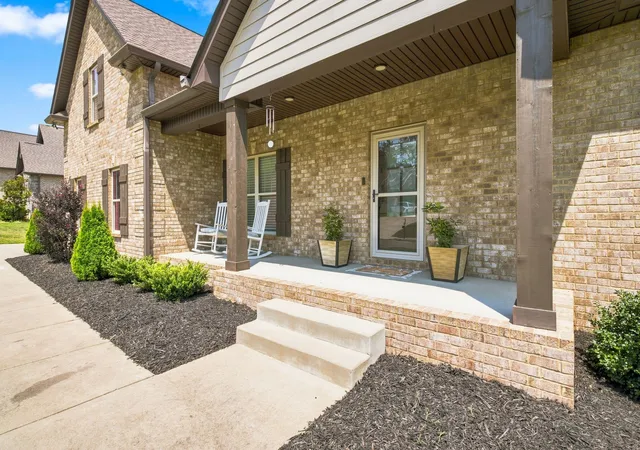Photo 3 of Single family home for sale at 6023 W Mayflower Ct, Greenbrier, TN 37073 | MLS# 3514648 | Listing updated on 2026-10-03