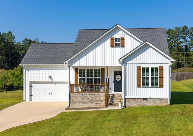 Single family home for sale at 127 Bent Tree Rd, Cohutta, GA 30710 | MLS# 3510250
