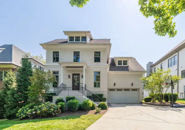 1st image of 4000 Wallace Ln, Nashville, TN 37215 | MLS# 3510605