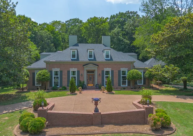 2nd image of 750 Lakehill Cir, Lewisburg, TN 37091 | MLS# 3512543